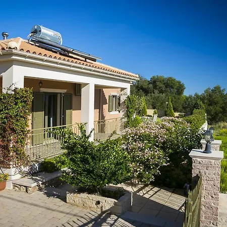 Paraspori Villa Pesadha